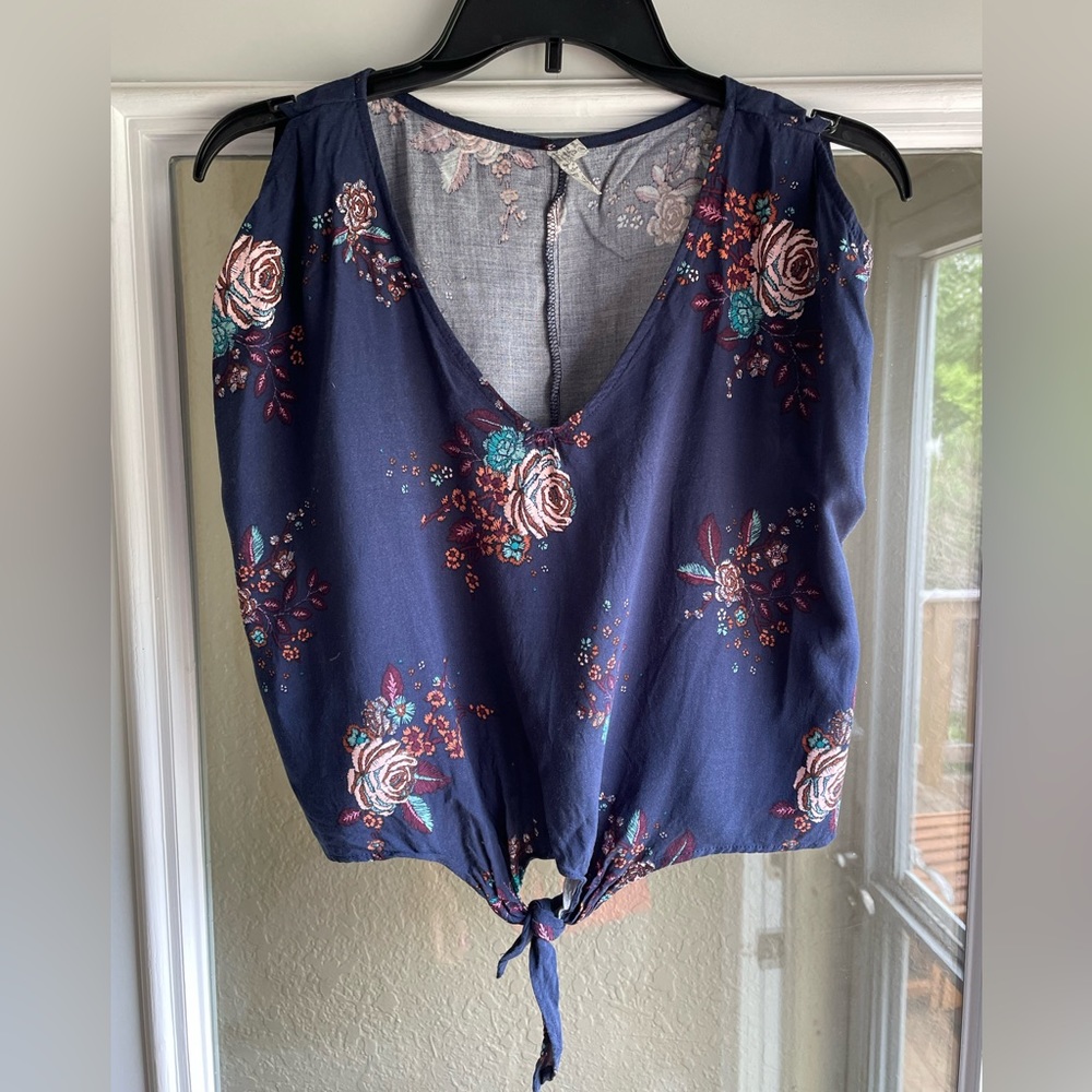 Small Mudd crop top
